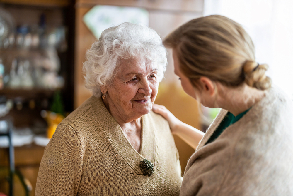 Support workers for elderly people in Sydney